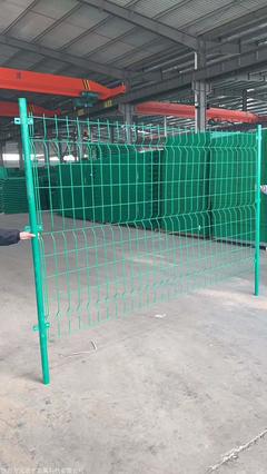 西安果園公路護欄網 守護交通安全，提升果園形象